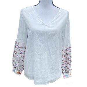 Jennifer & Grace V-neck Bishop Sleeve Blouse Size Medium NWT
